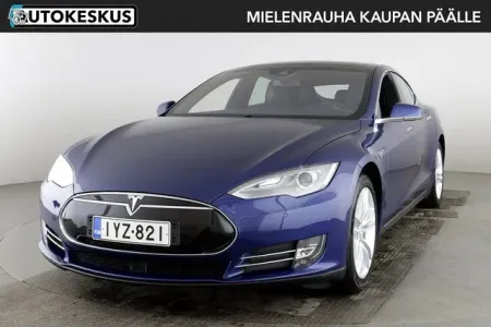 Tesla Model S 85 - Autohuumakorko 1,99%+kulut -