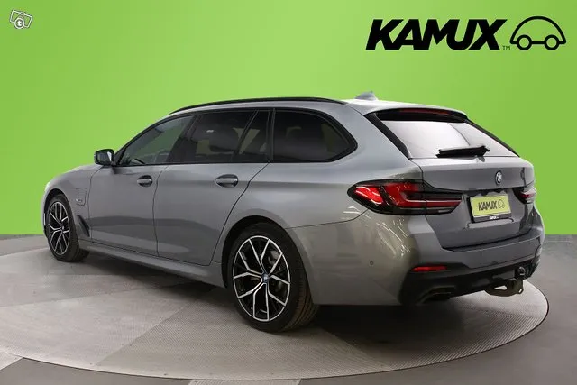 BMW 530 G31 Touring 530e xDrive M Sport / Adapt. Vakkari / Panoraama / 360-Kamera / Harman/Kardon / / Image 5